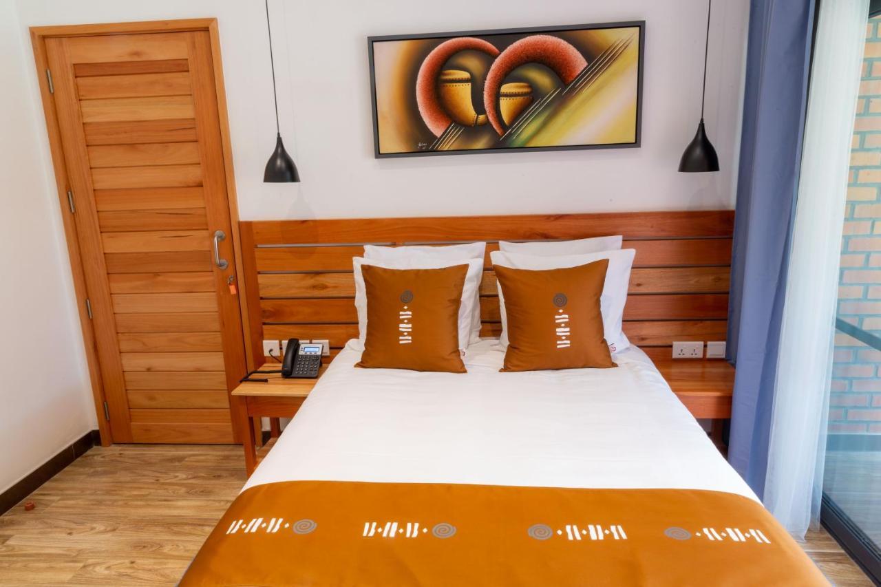 Hotel Chez Lando Kigali Buitenkant foto