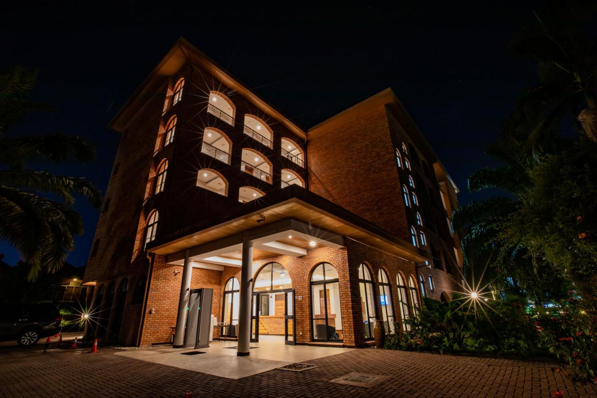 Hotel Chez Lando Kigali Buitenkant foto