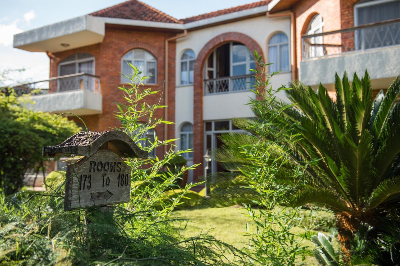 Hotel Chez Lando Kigali Buitenkant foto