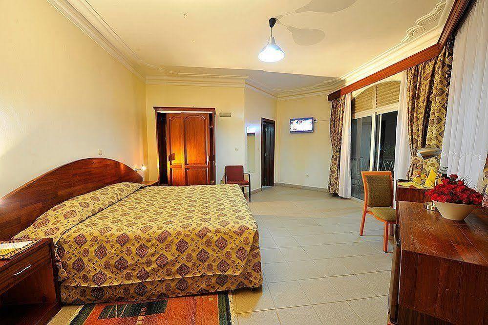 Hotel Chez Lando Kigali Buitenkant foto