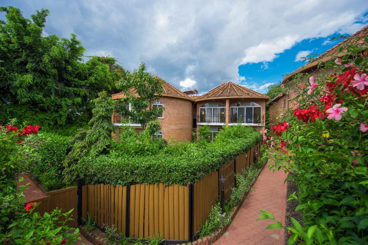 Hotel Chez Lando Kigali Buitenkant foto